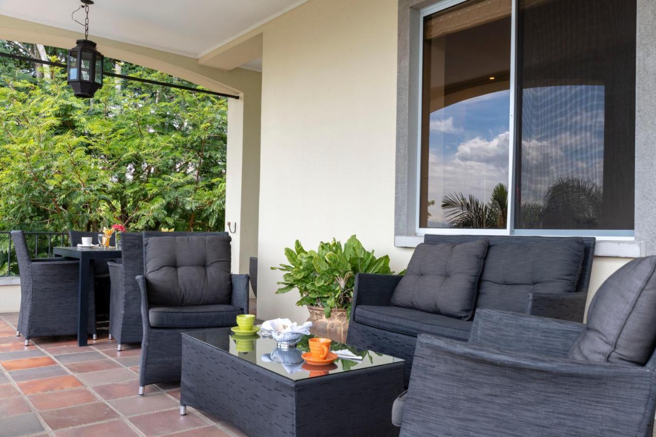 Hotel Boutique Villa Toscana 아테나스 외부 사진