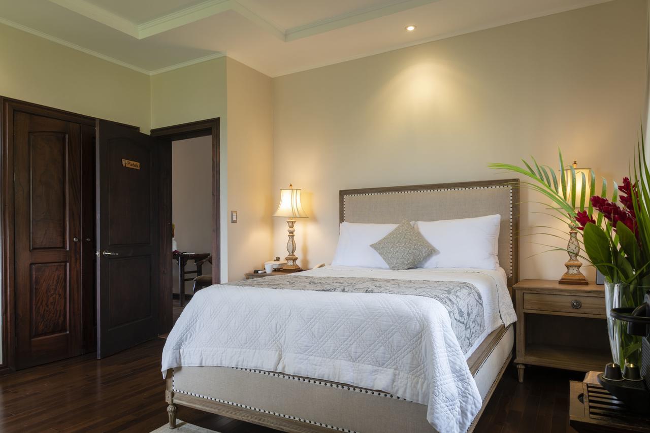 Hotel Boutique Villa Toscana 아테나스 외부 사진