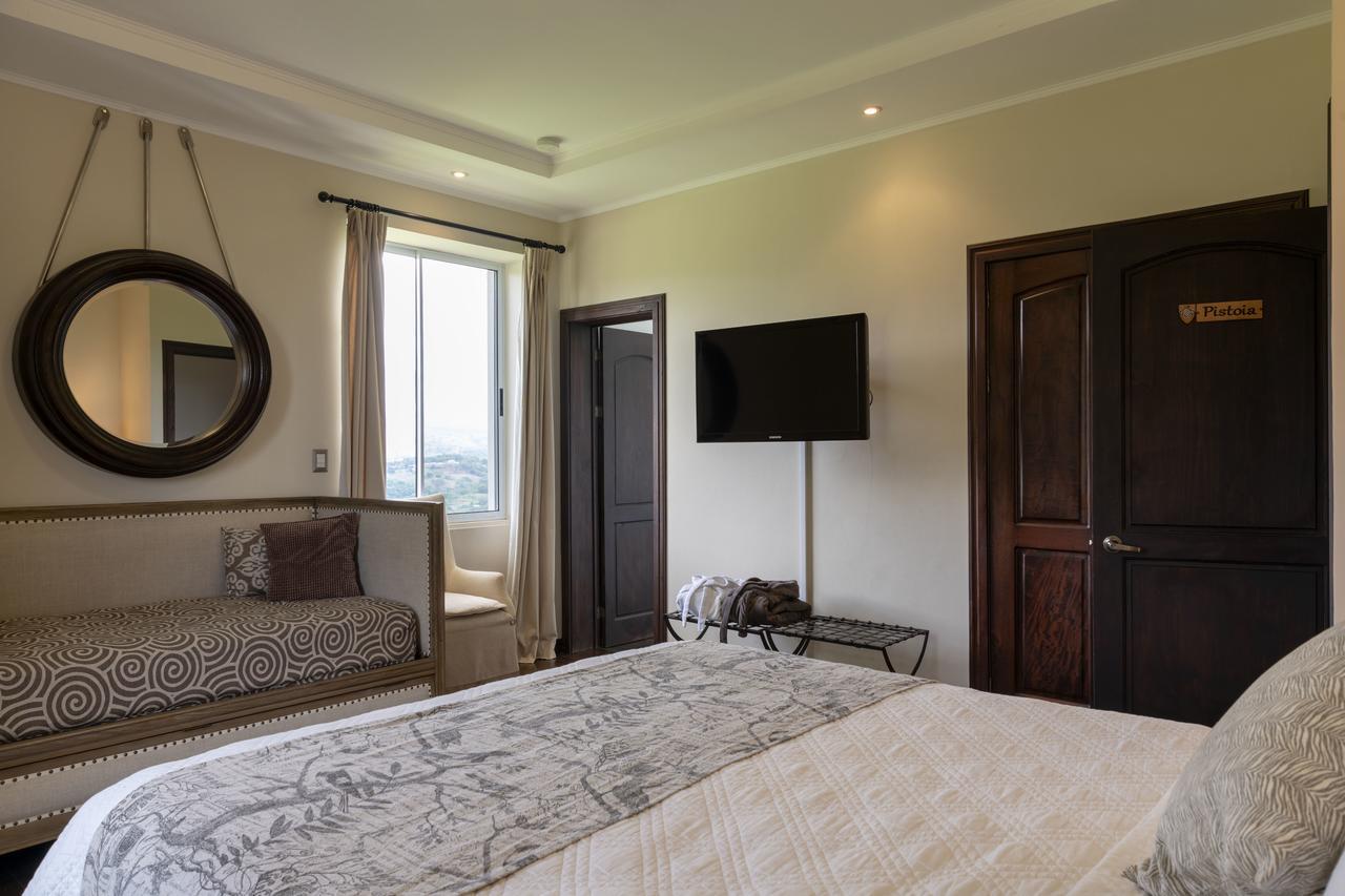 Hotel Boutique Villa Toscana 아테나스 외부 사진